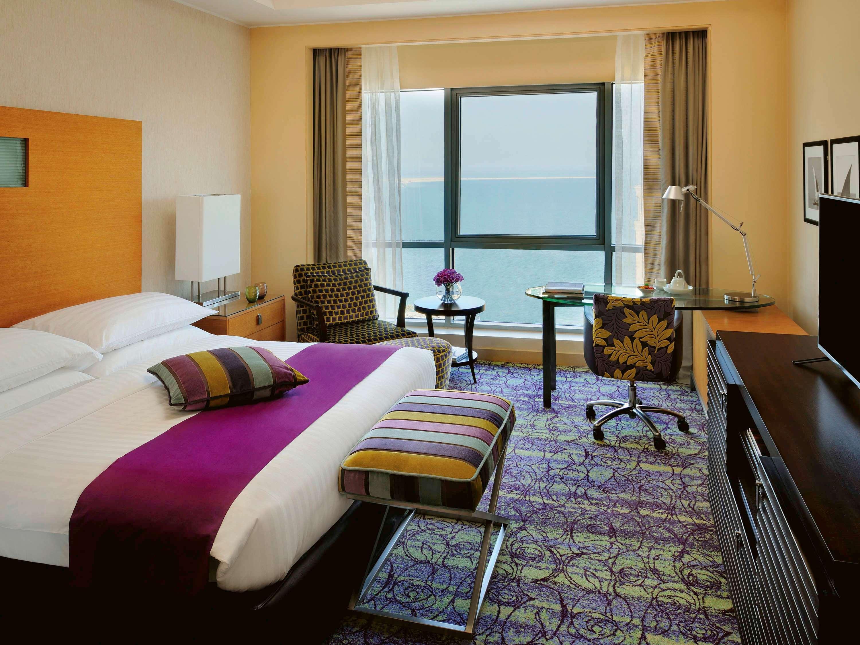 Qabila Westbay Hotel By Marriott Доха Екстериор снимка A room at the hotel