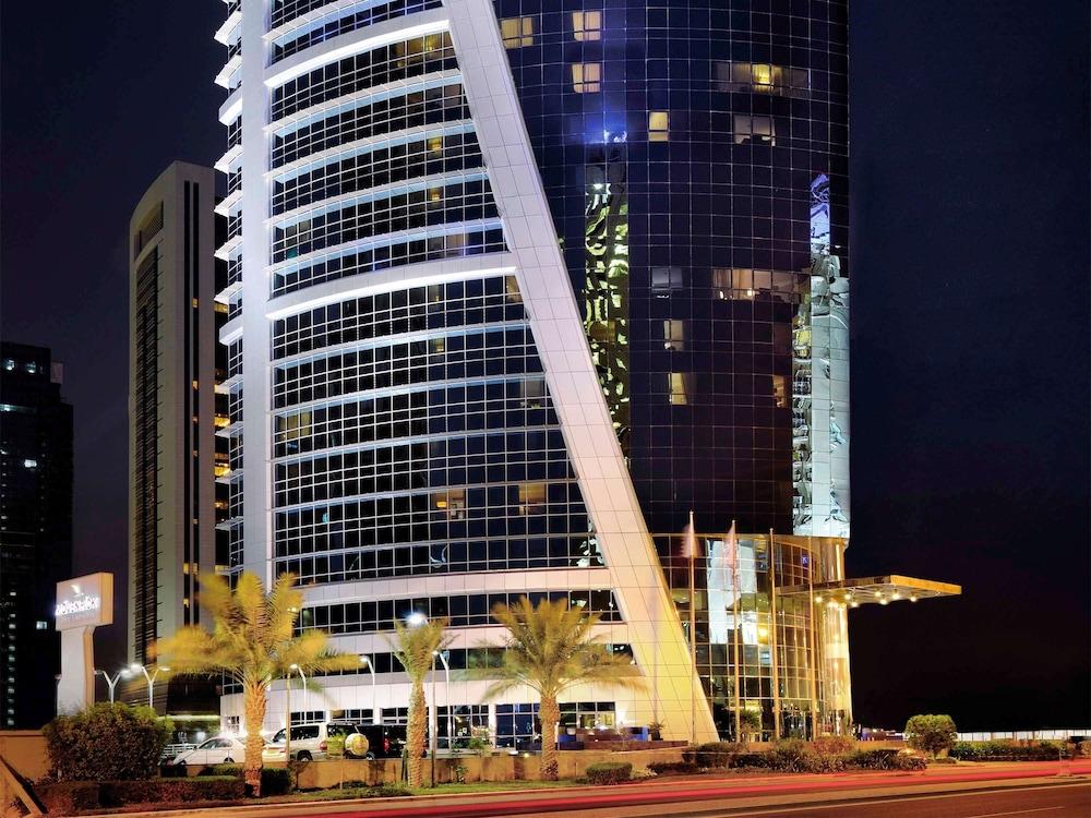 Qabila Westbay Hotel By Marriott Доха Екстериор снимка The Ritz-Carlton, Bahrain