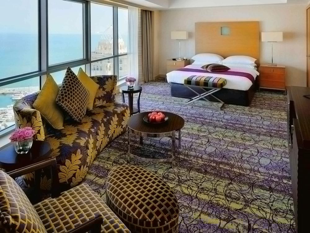 Qabila Westbay Hotel By Marriott Доха Екстериор снимка A suite at the hotel